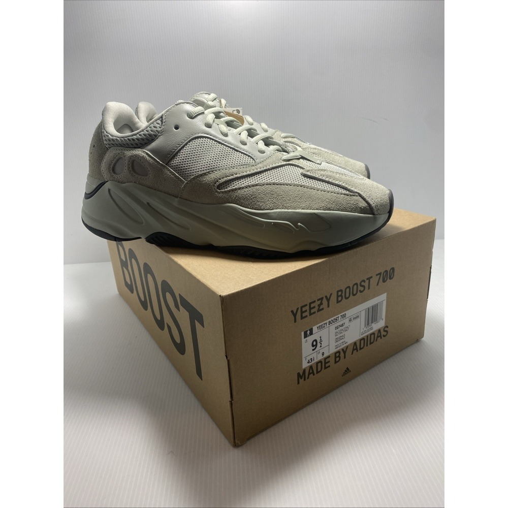 Adidas Yeezy 700 Salt - Size 9.5  EG7487